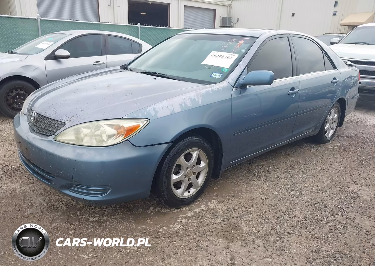 2002 Toyota Camry Le VIN:4T1BE32K92U570547 - 2
