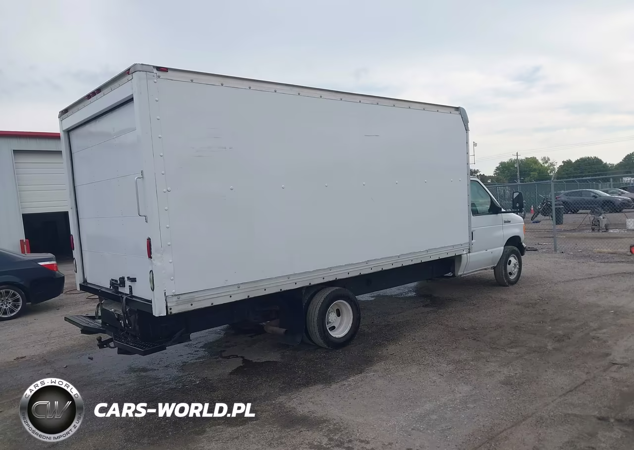 2006 Ford E-350 Cutaway VIN:1FDWE35L76DA10358 - 4