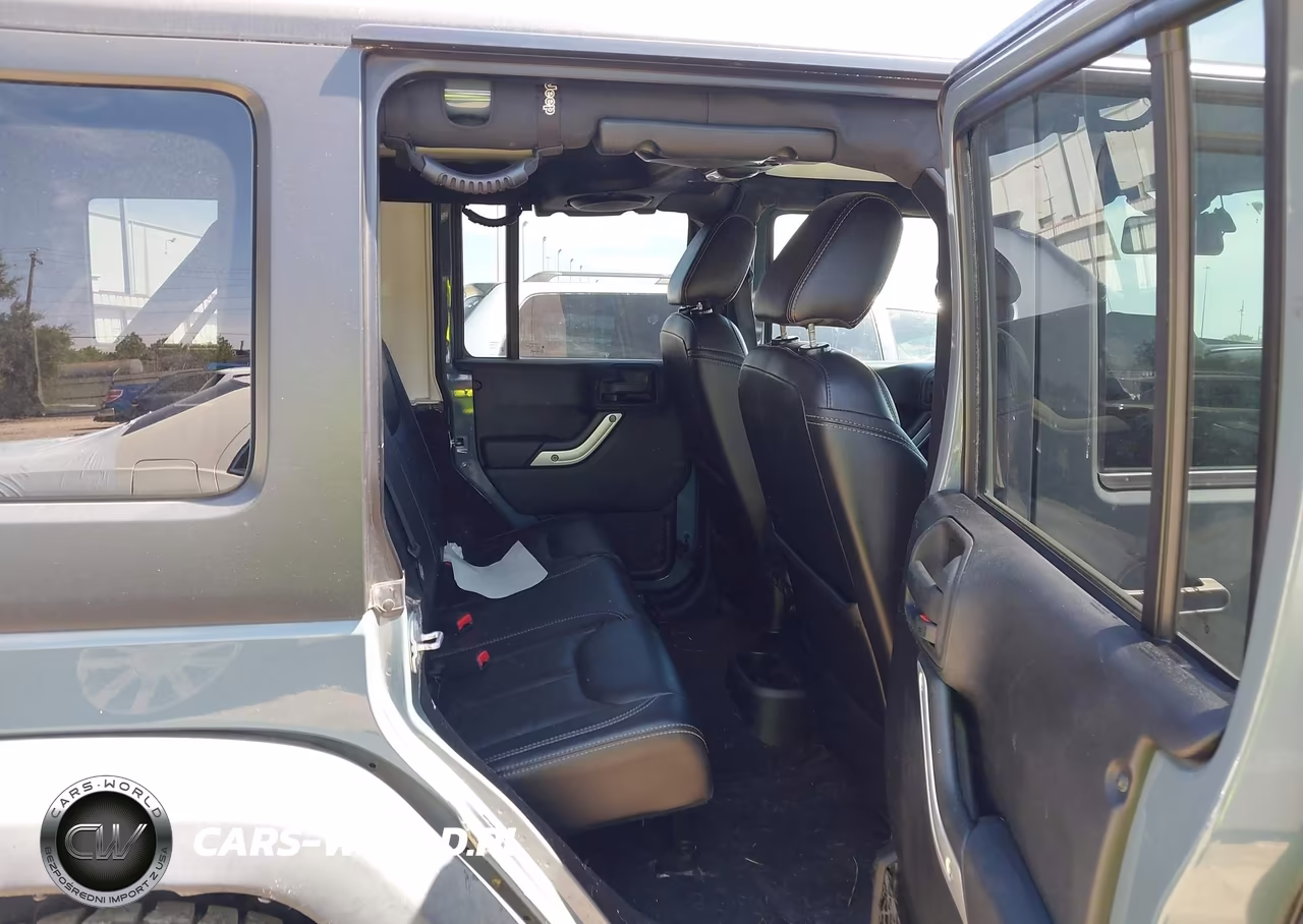 2014 Jeep Wrangler Unlimited Rubicon VIN:1C4BJWFG2EL165714 - 8