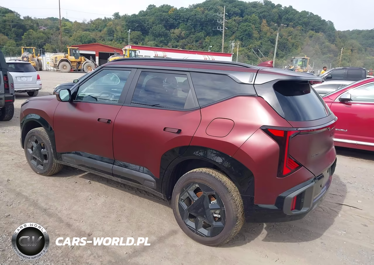 2027 Kia Seltos VIN:KNDEDCD33V7009595 - 3