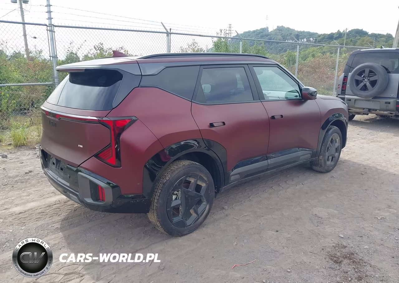 2027 Kia Seltos VIN:KNDEDCD33V7009595 - 4