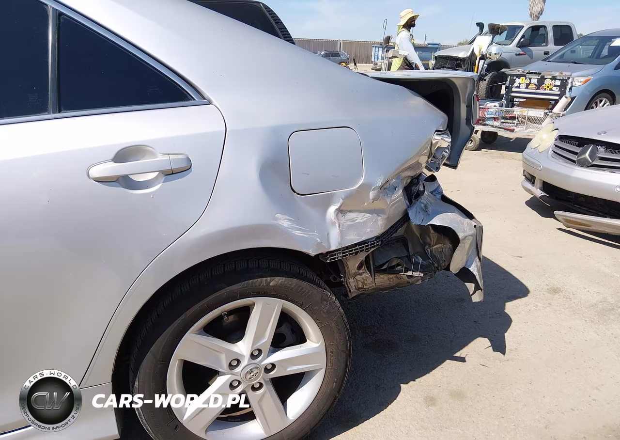 2013 Toyota Camry Se VIN:4T1BF1FK7DU676297 - 6