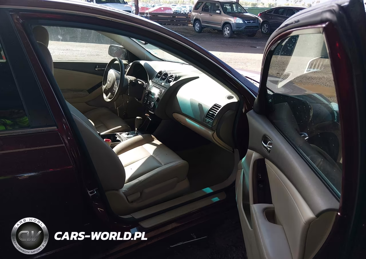 2011 Nissan Altima 2.5 S VIN:1N4AL2AP3BN469775 - 5