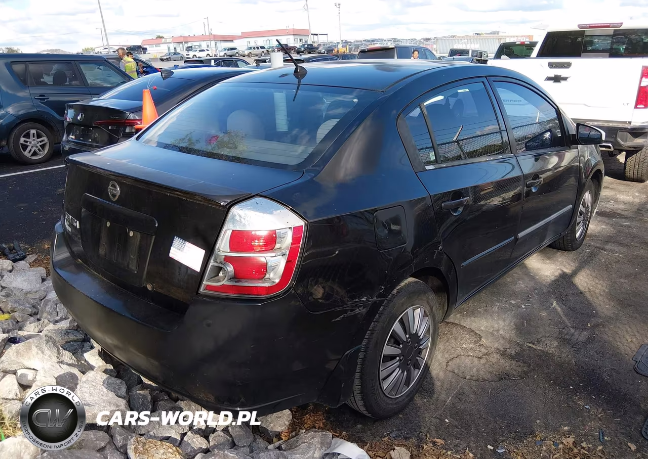 2008 Nissan Sentra 2.0 VIN:3N1AB61E18L642837 - 4