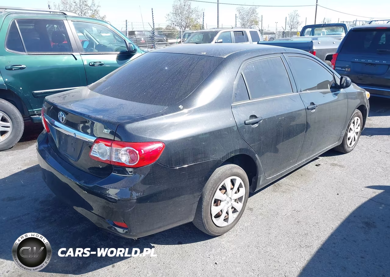 2011 Toyota Corolla Le VIN:JTDBU4EEXB9129970 - 4