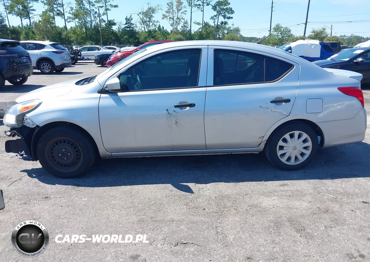 2019 Nissan Versa 1.6 S+ VIN:3N1CN7AP5KL822305 - 14