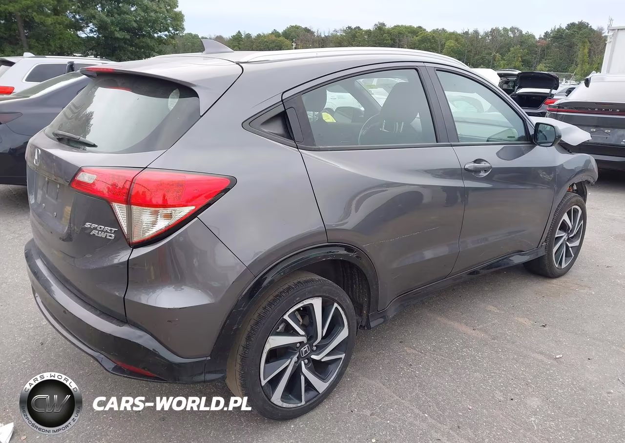 2019 Honda Hr-V Sport VIN:3CZRU6H15KG706093 - 4