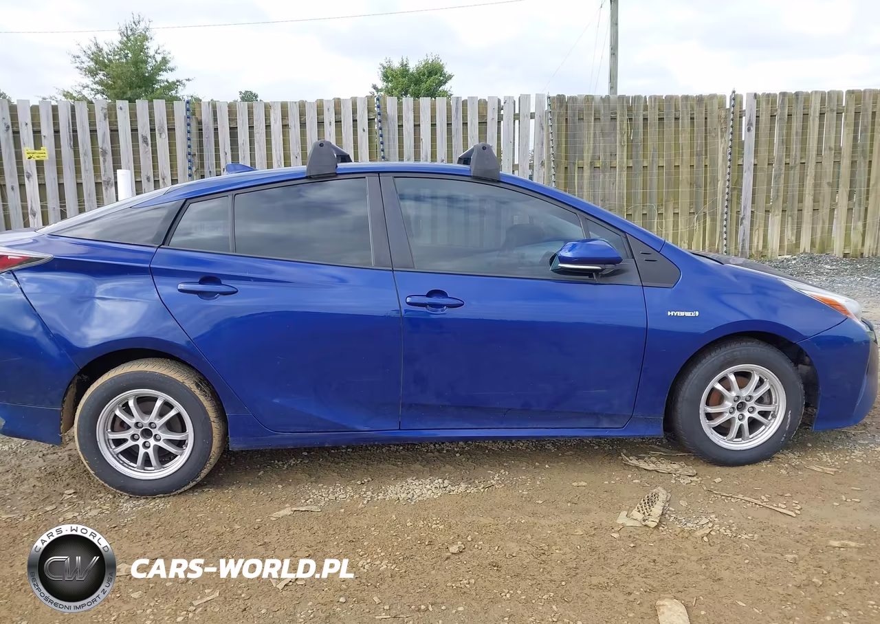2016 Toyota Prius Two VIN:JTDKBRFU2G3528214 - 13