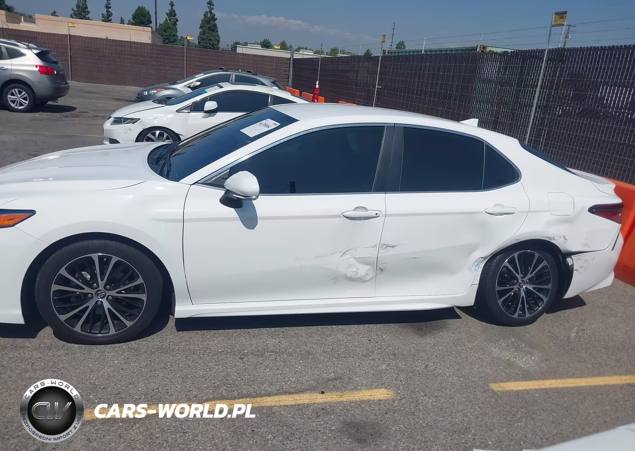 2019 Toyota Camry Se VIN:4T1B11HK2KU714480 - 14