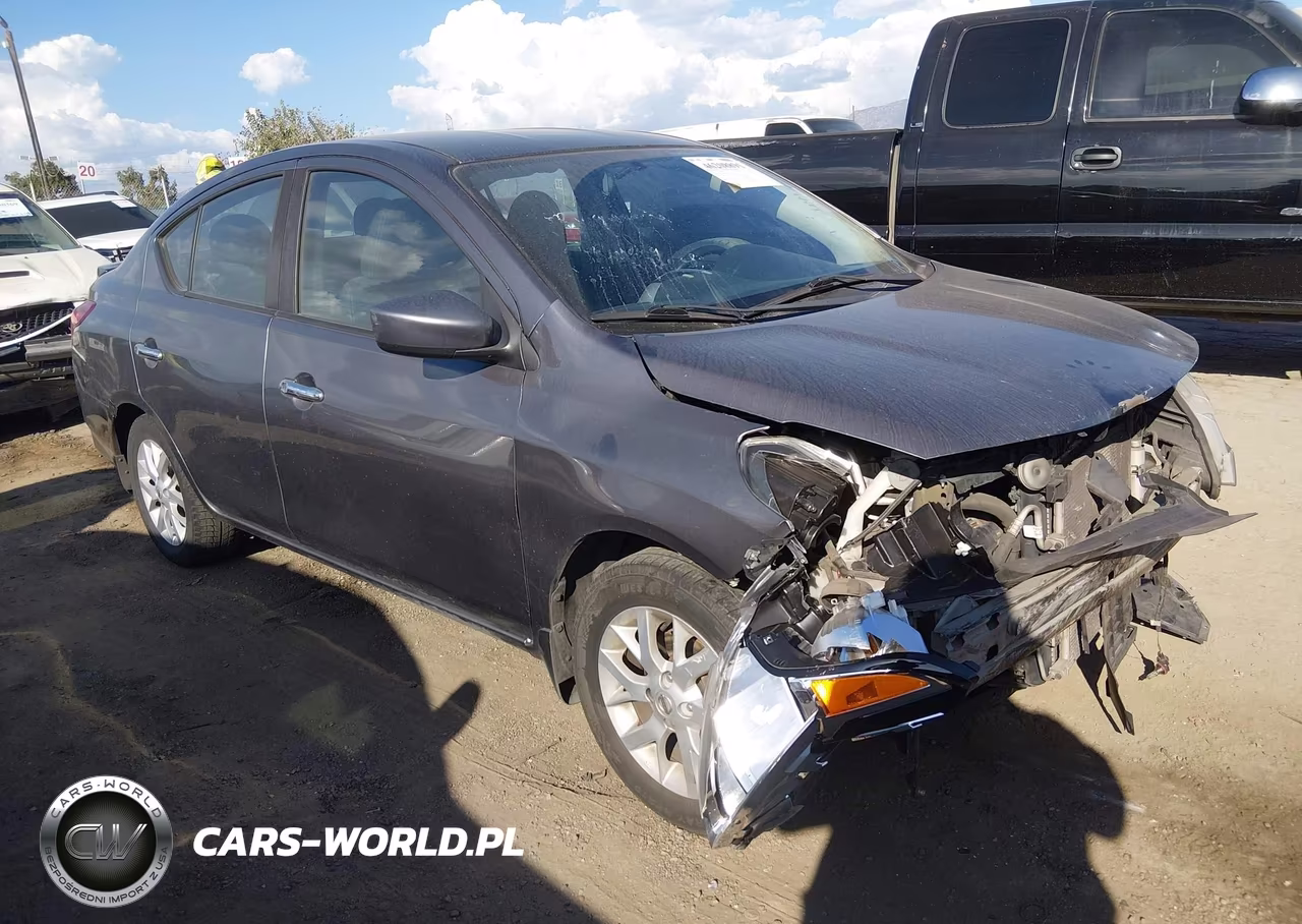 2017 Nissan Versa 1.6 Sv