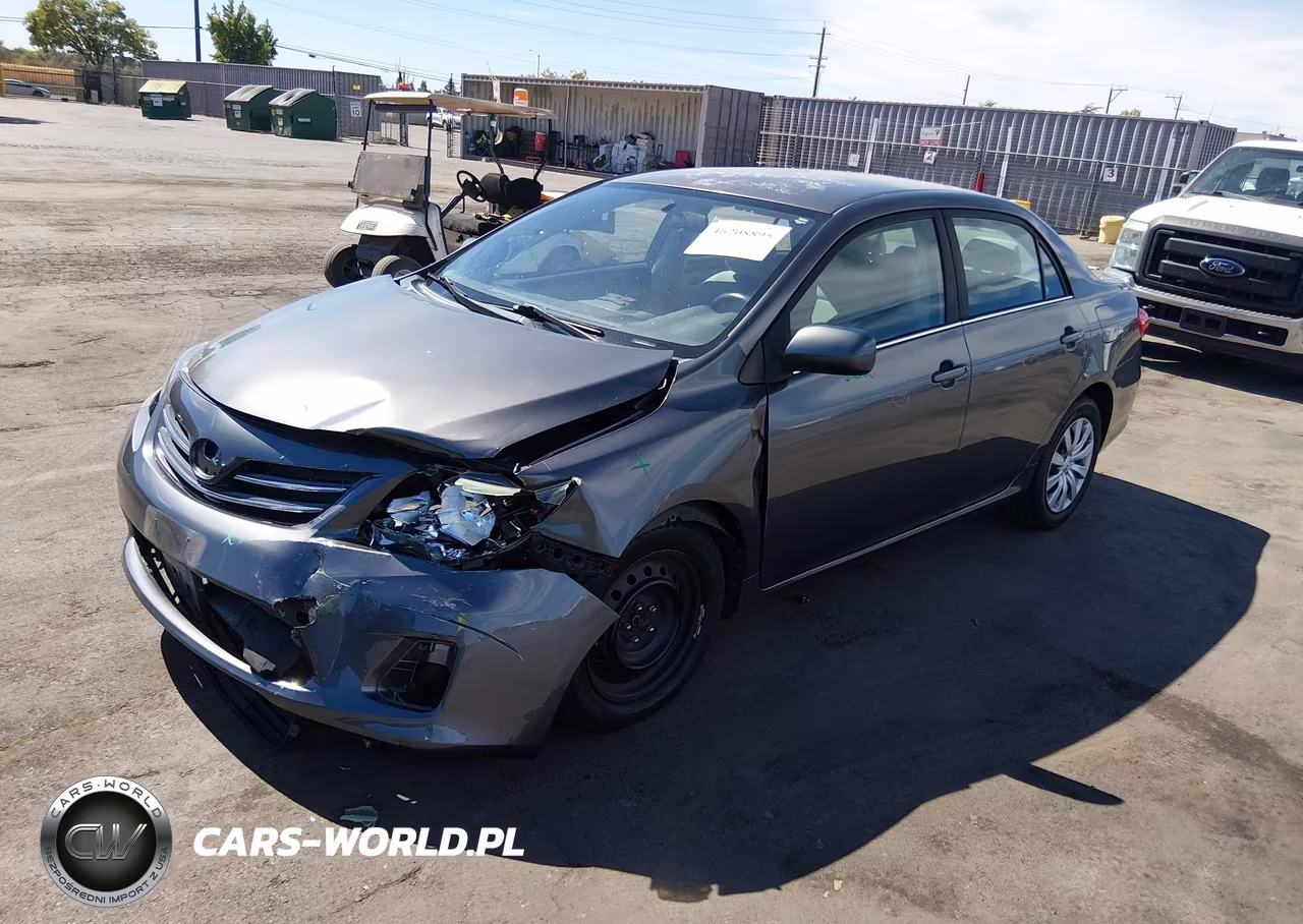 2013 Toyota Corolla Le VIN:5YFBU4EE9DP158874 - 2