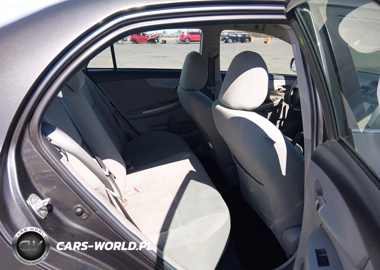 2013 Toyota Corolla Le VIN:5YFBU4EE9DP158874 - 8