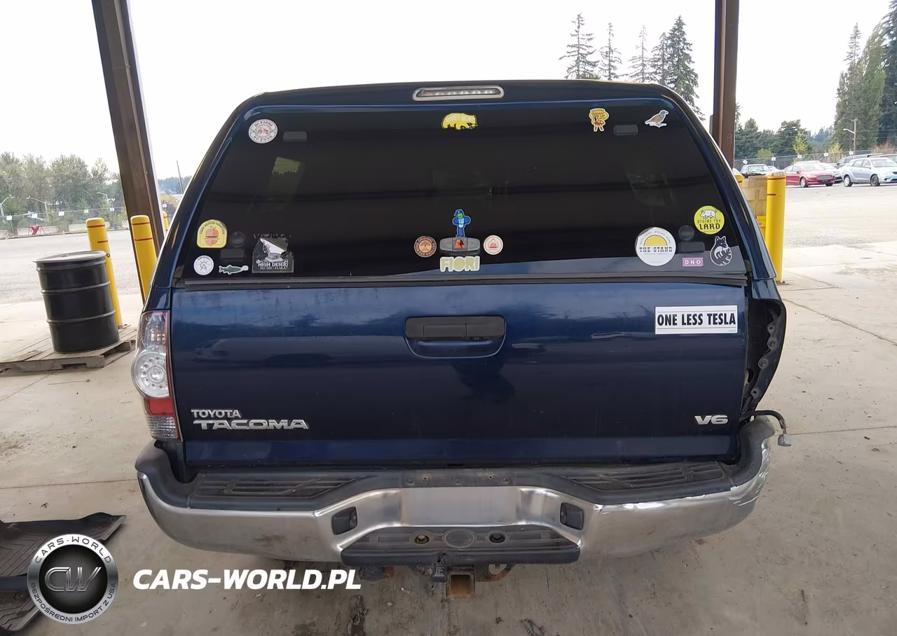 2012 Toyota Tacoma Base V6 VIN:3TMLU4EN0CM087218 - 17