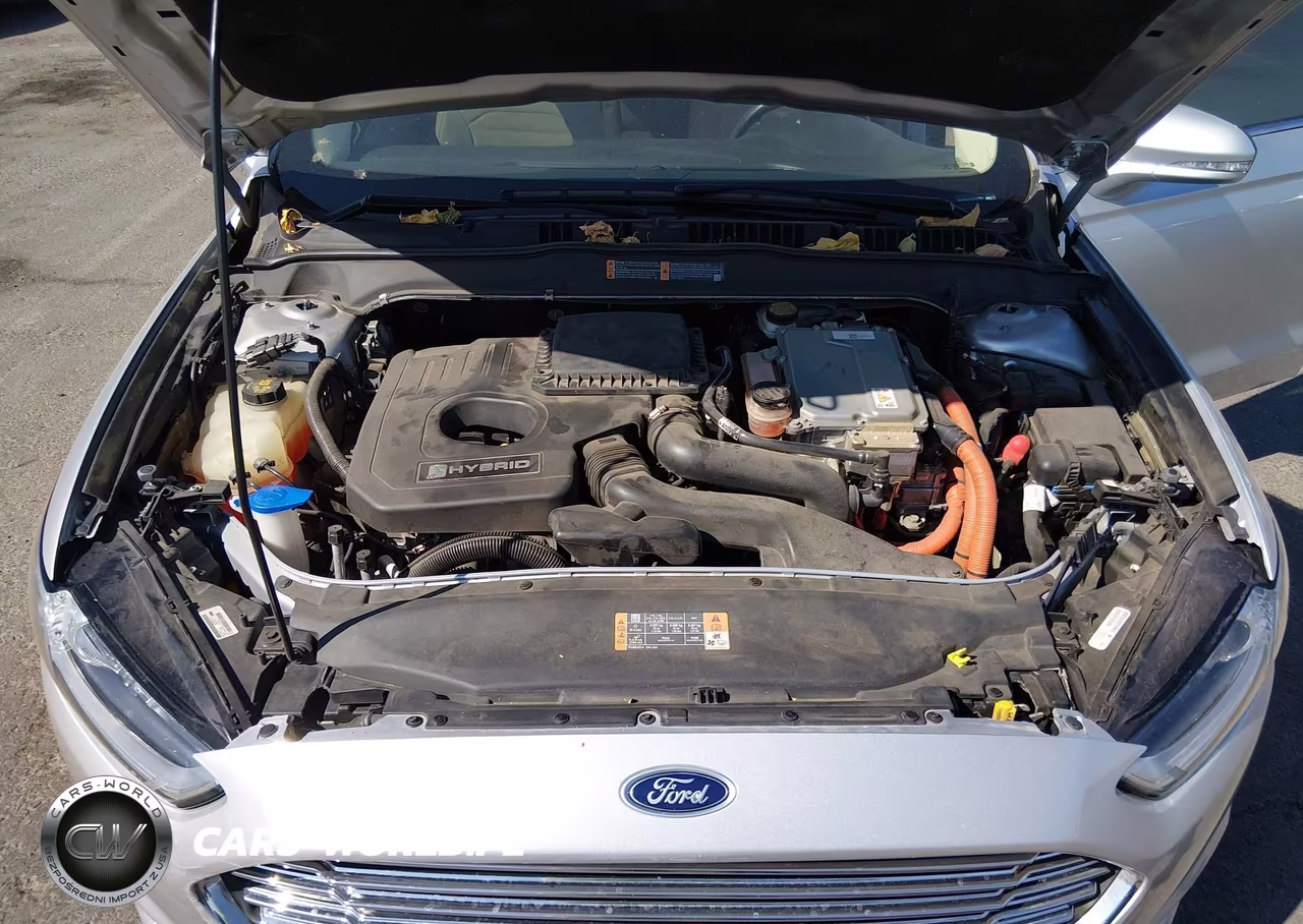 FORD FUSION SE VIN:3FA6P0LU2FR257051 - 10