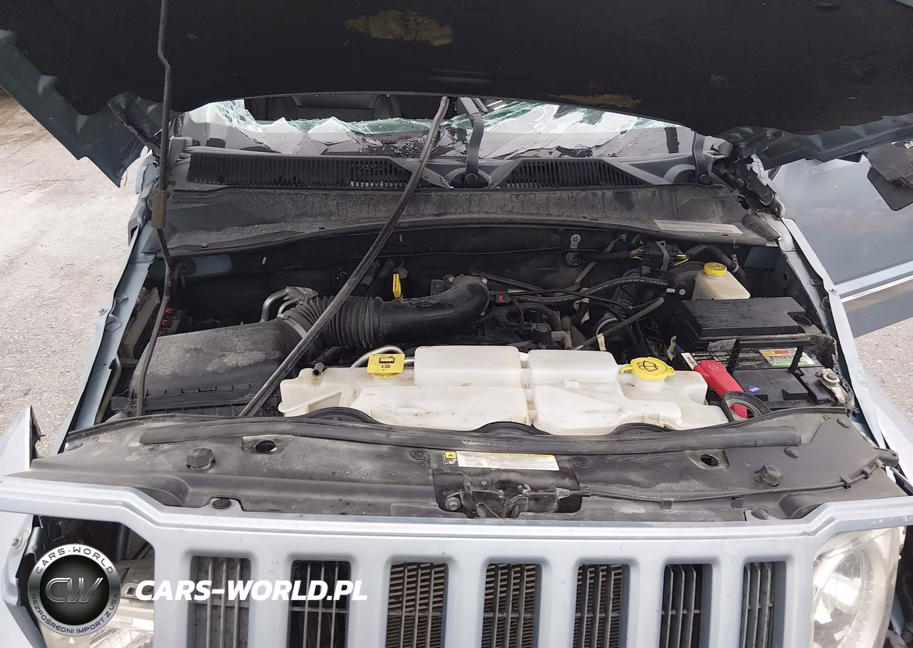 2012 Jeep Liberty Sport Latitude VIN:1C4PJMAKXCW198042 - 10