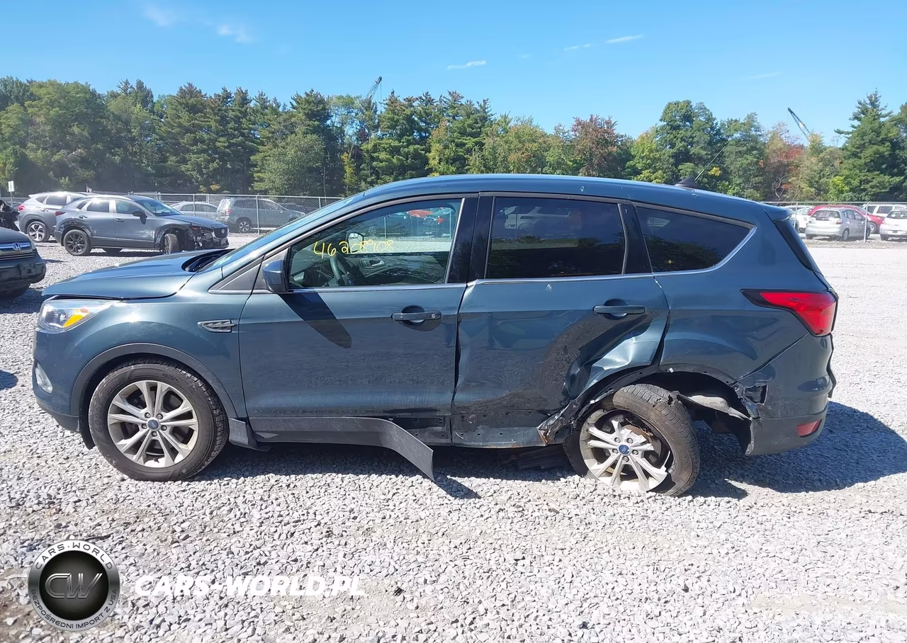 2019 Ford Escape Se VIN:1FMCU9GD7KUA29209 - 14