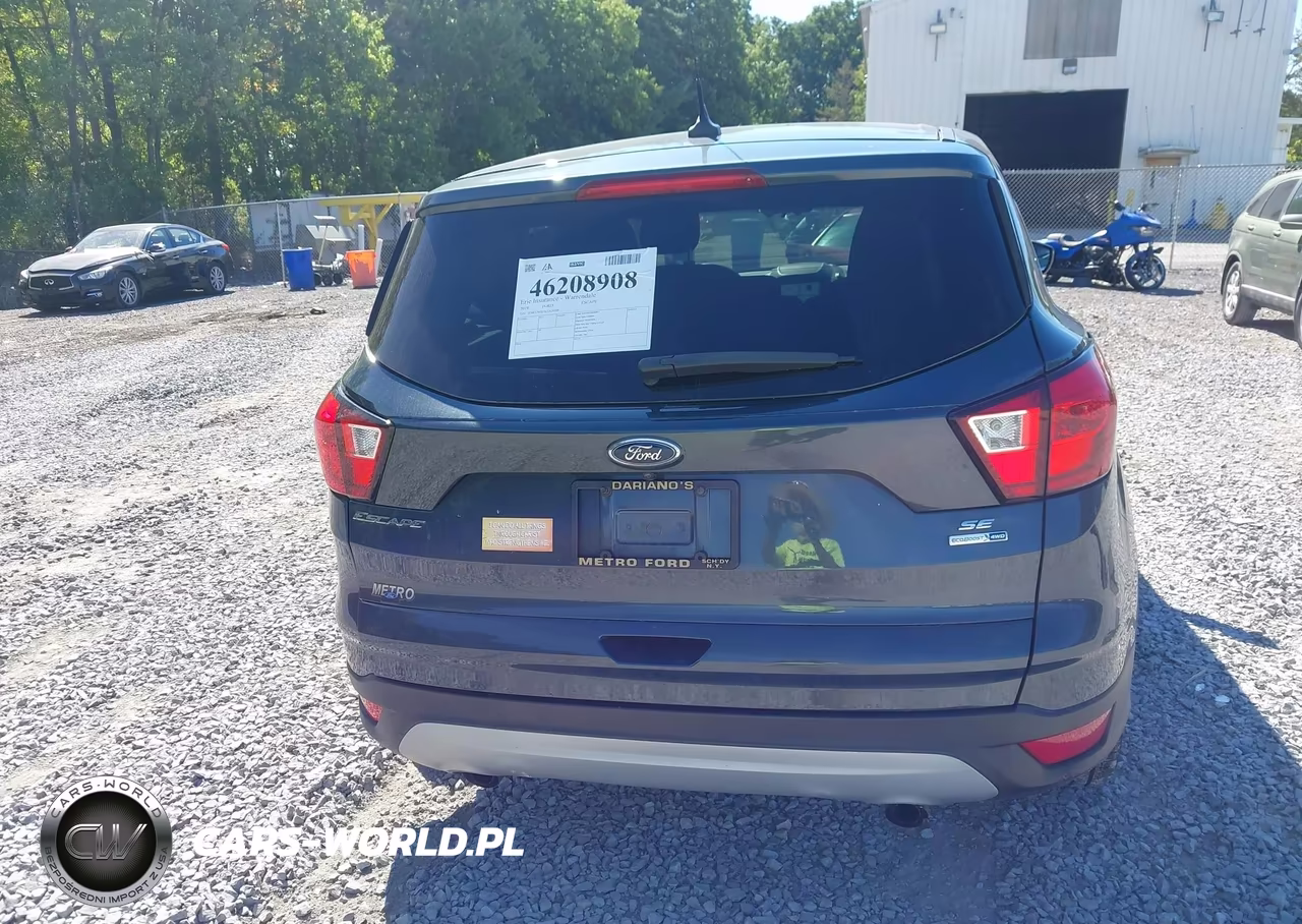 2019 Ford Escape Se VIN:1FMCU9GD7KUA29209 - 16