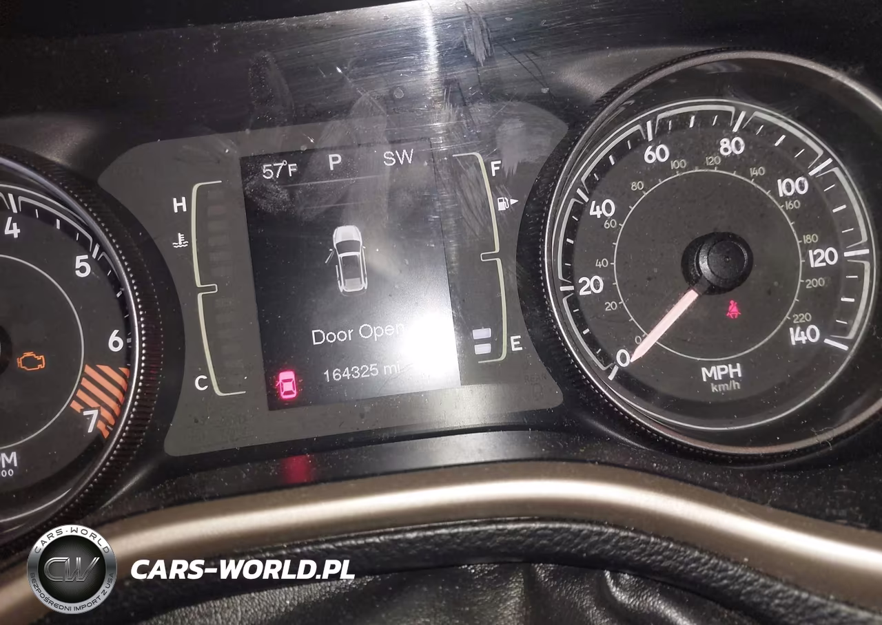 2014 Jeep Cherokee Sport VIN:1C4PJMAB1EW278574 - 7