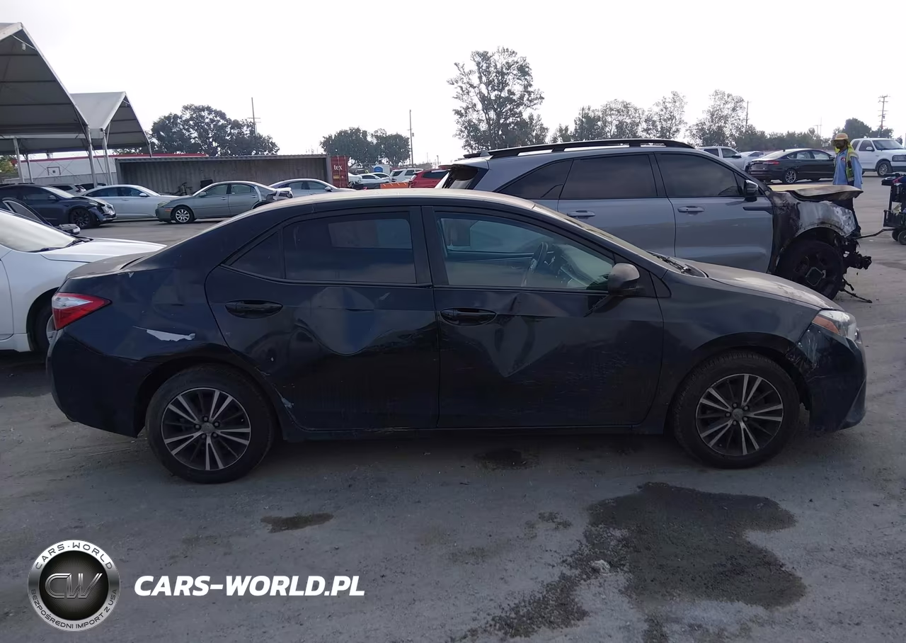 2016 Toyota Corolla Le Plus VIN:5YFBURHE0GP385433 - 13