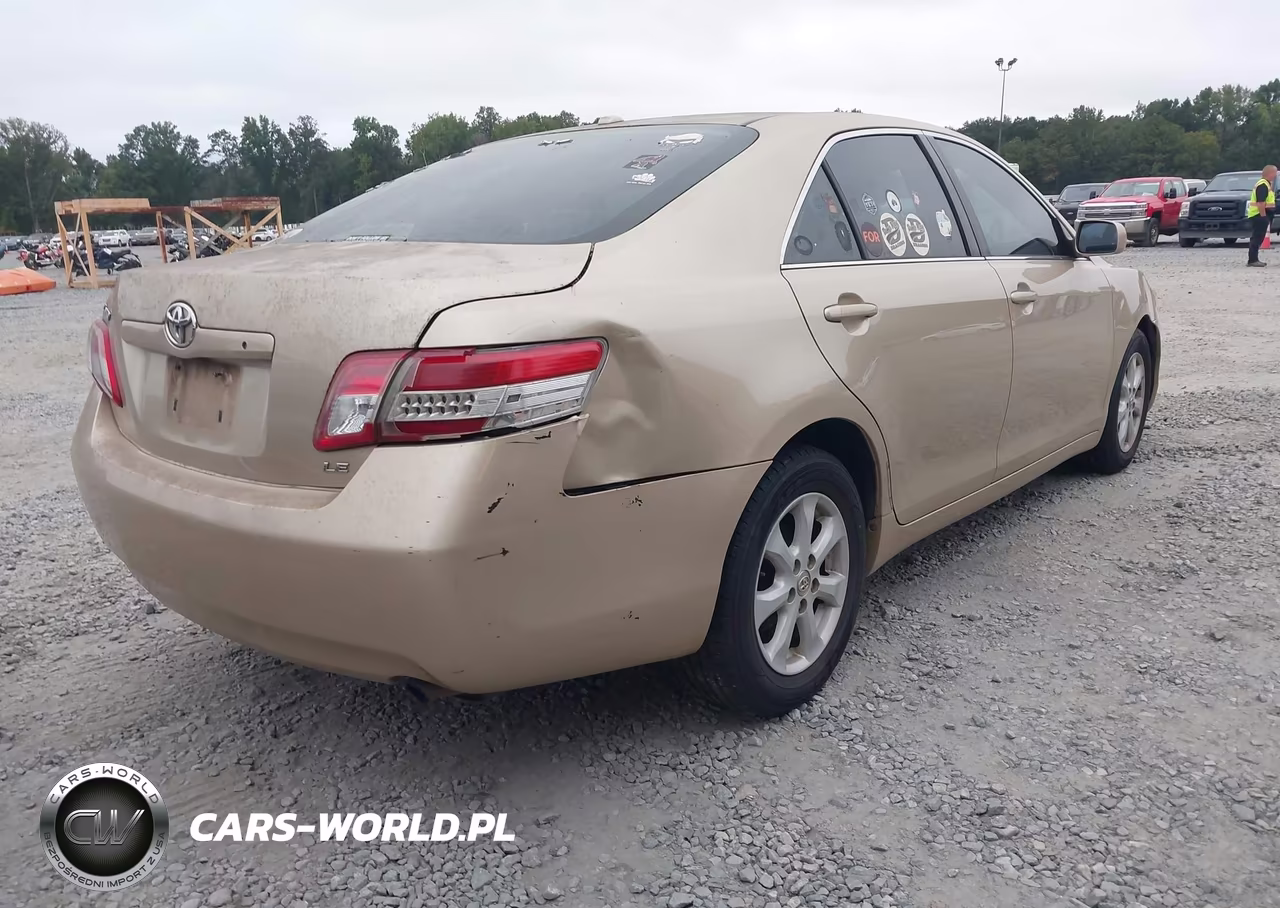 2011 Toyota Camry Le VIN:4T1BF3EK0BU635942 - 4