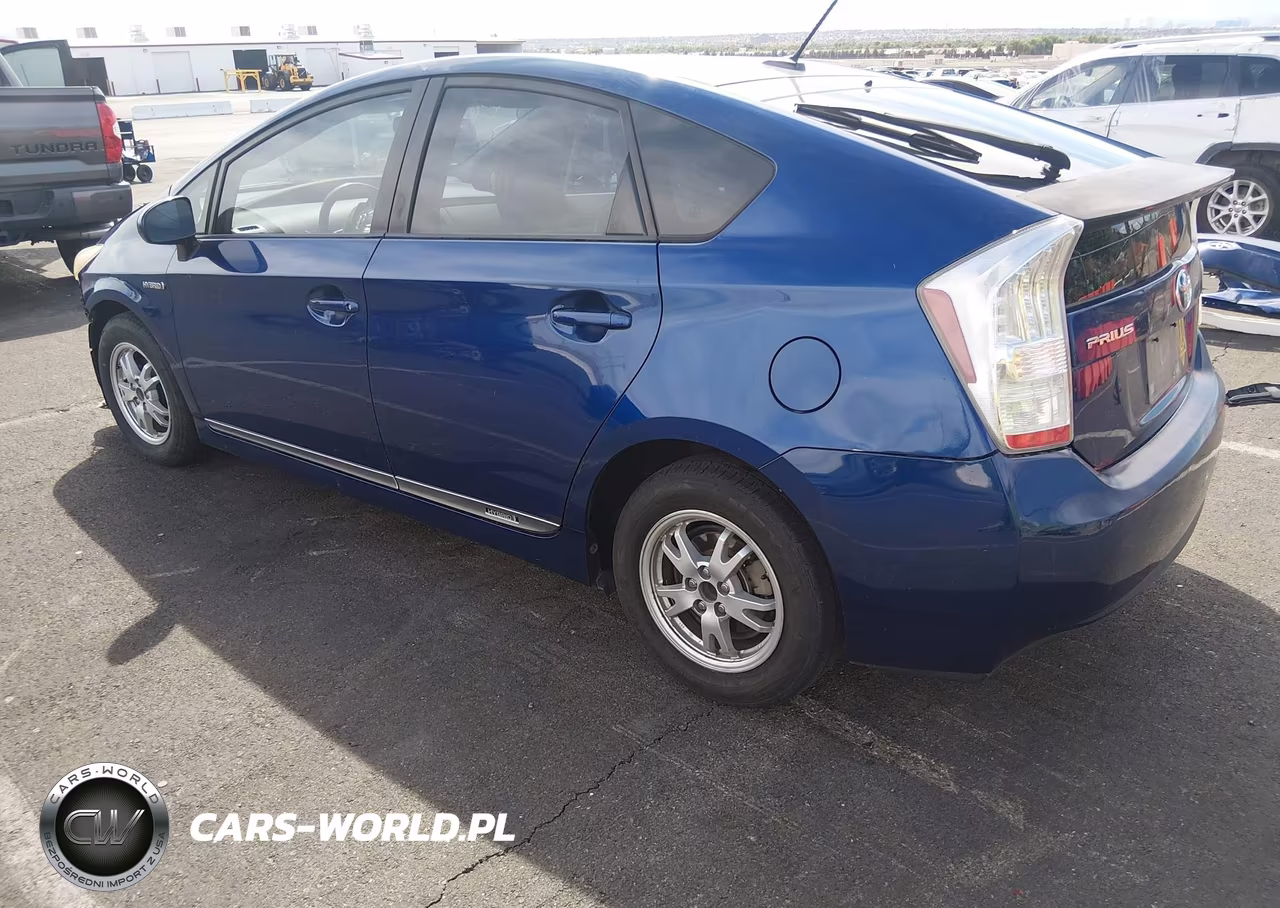 2011 Toyota Prius Two VIN:JTDKN3DU0B0317451 - 3