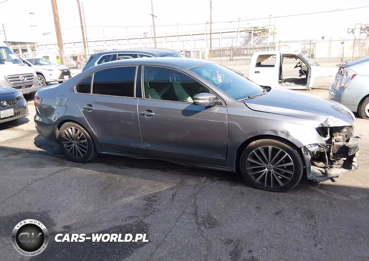 2016 Volkswagen Jetta 1.8T Sport VIN:3VWD17AJ5GM238655 - 14