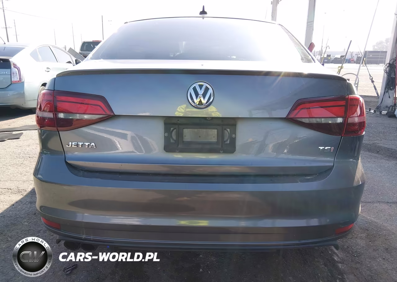 2016 Volkswagen Jetta 1.8T Sport VIN:3VWD17AJ5GM238655 - 17