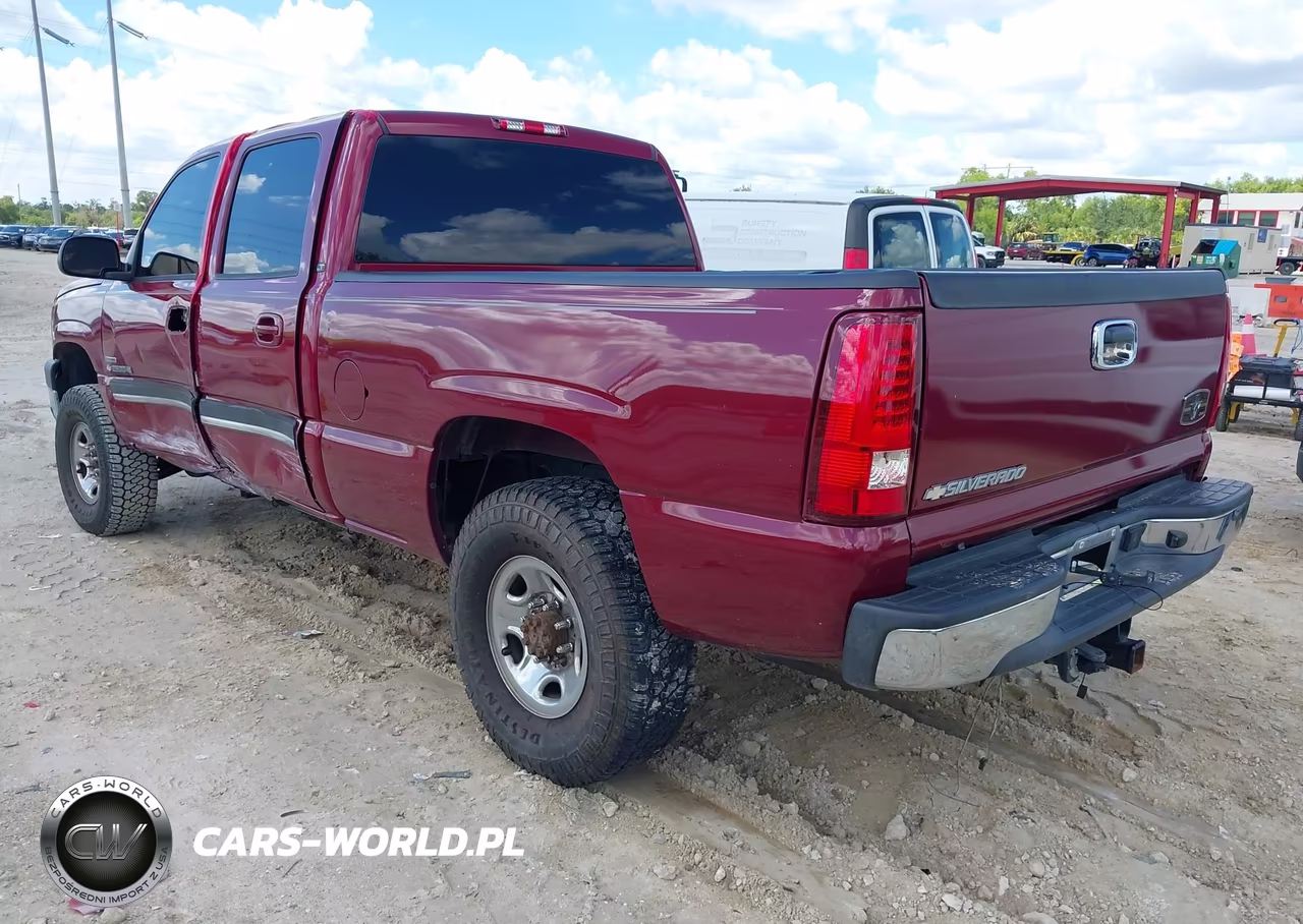 2006 Chevrolet Silverado 2500Hd Lt3 VIN:1GCHC23D36F183677 - 3