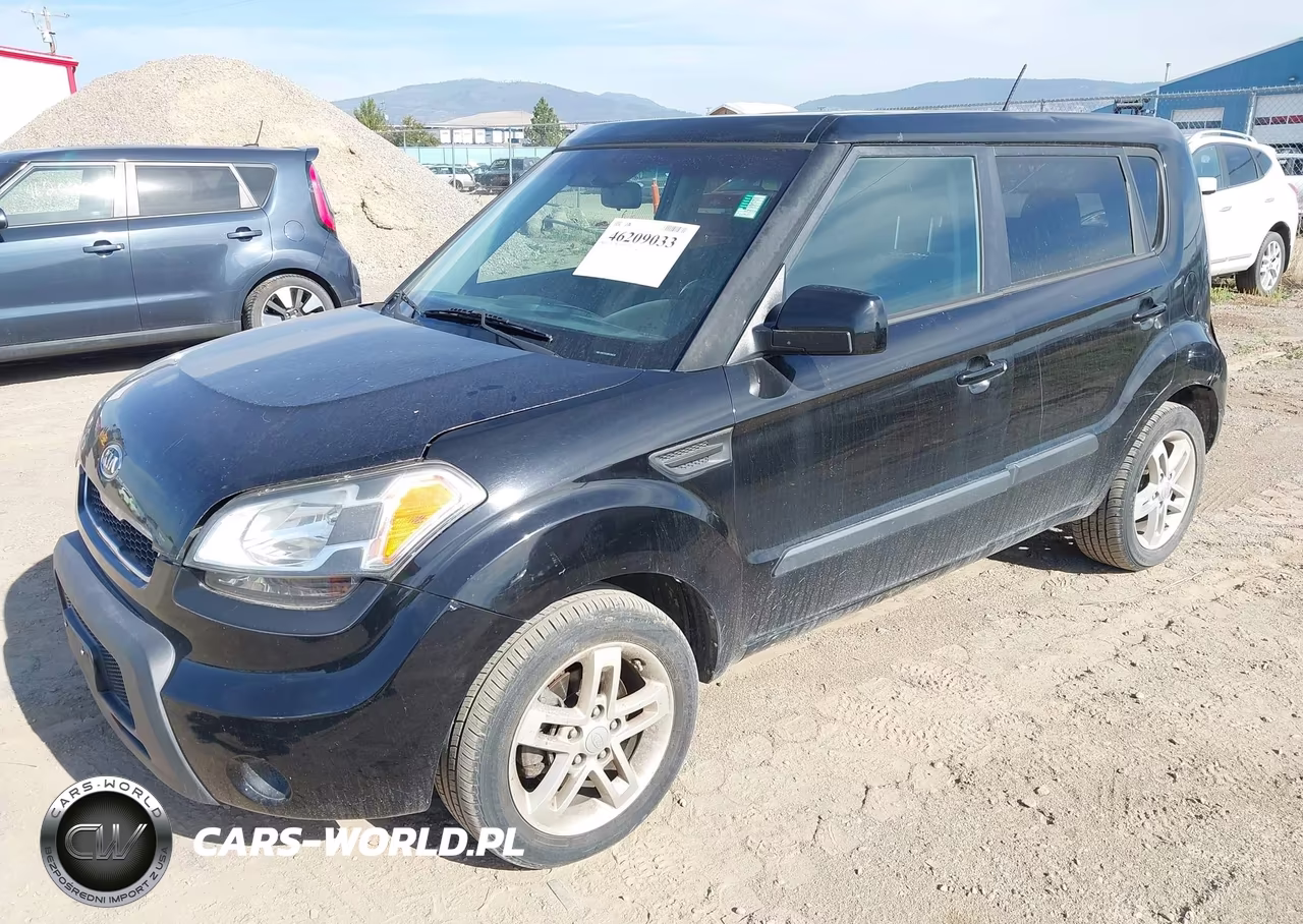 2011 Kia Soul + VIN:KNDJT2A28B7286228 - 2