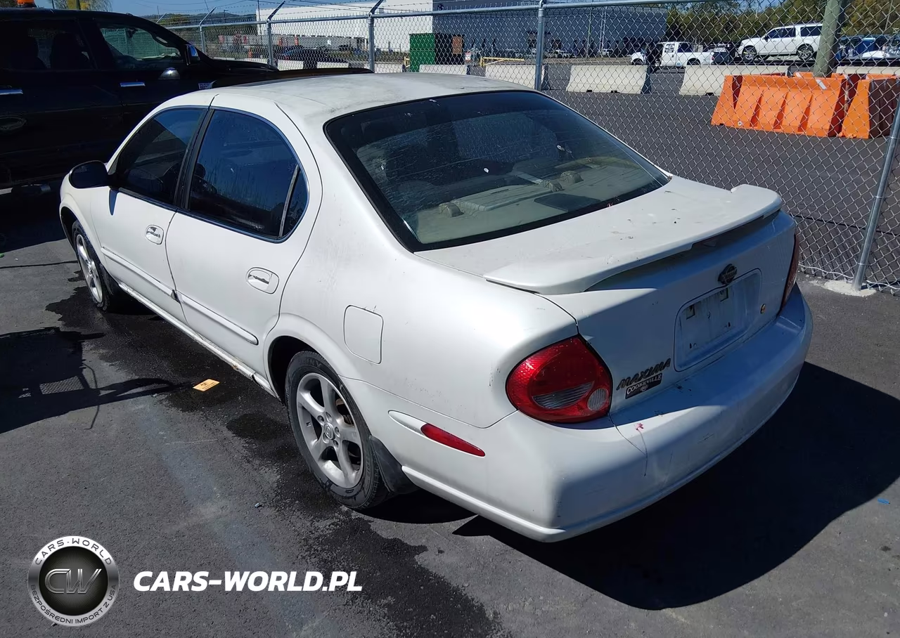 2000 Nissan Maxima Gle-Gxe-Se VIN:JN1CA31D7YT767435 - 3