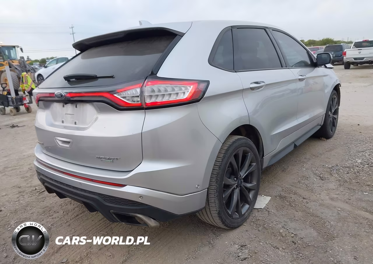 2015 Ford Edge Sport VIN:2FMPK3AP7FBC26173 - 4