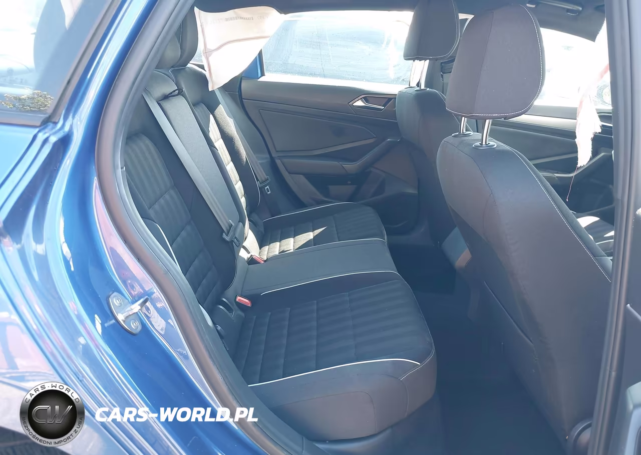 2024 Volkswagen Jetta 1.5T Sport VIN:3VWBM7BU0RM046215 - 8