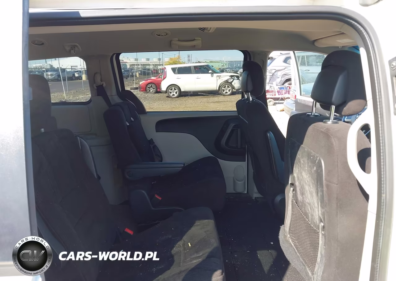 2011 Dodge Grand Caravan Express VIN:2D4RN4DG0BR647713 - 8