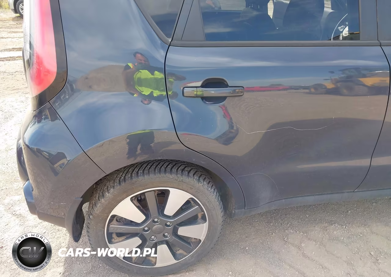 2015 Kia Soul ! VIN:KNDJX3A59F7197245 - 6