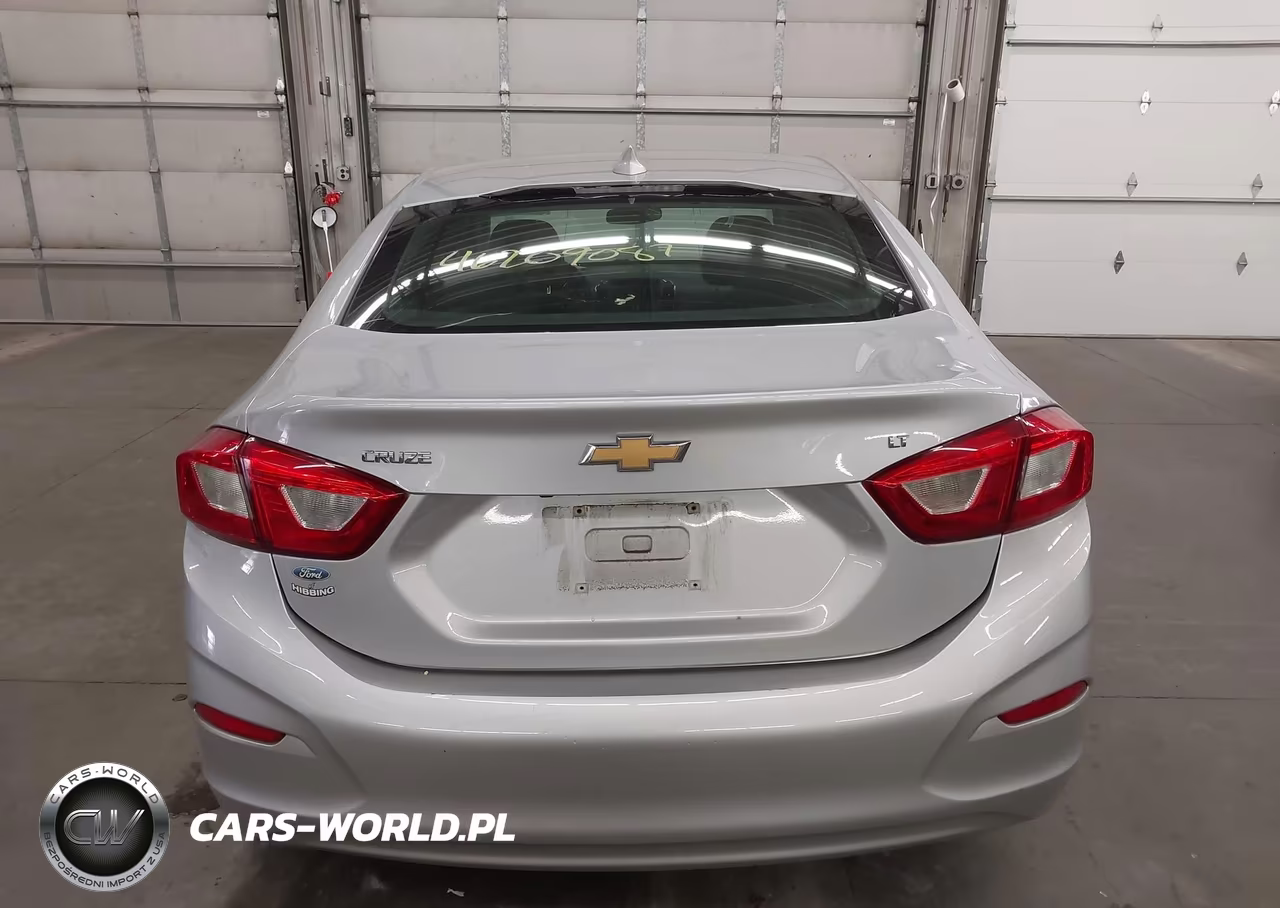 2018 Chevrolet Cruze Lt Auto VIN:1G1BE5SM2J7201830 - 17