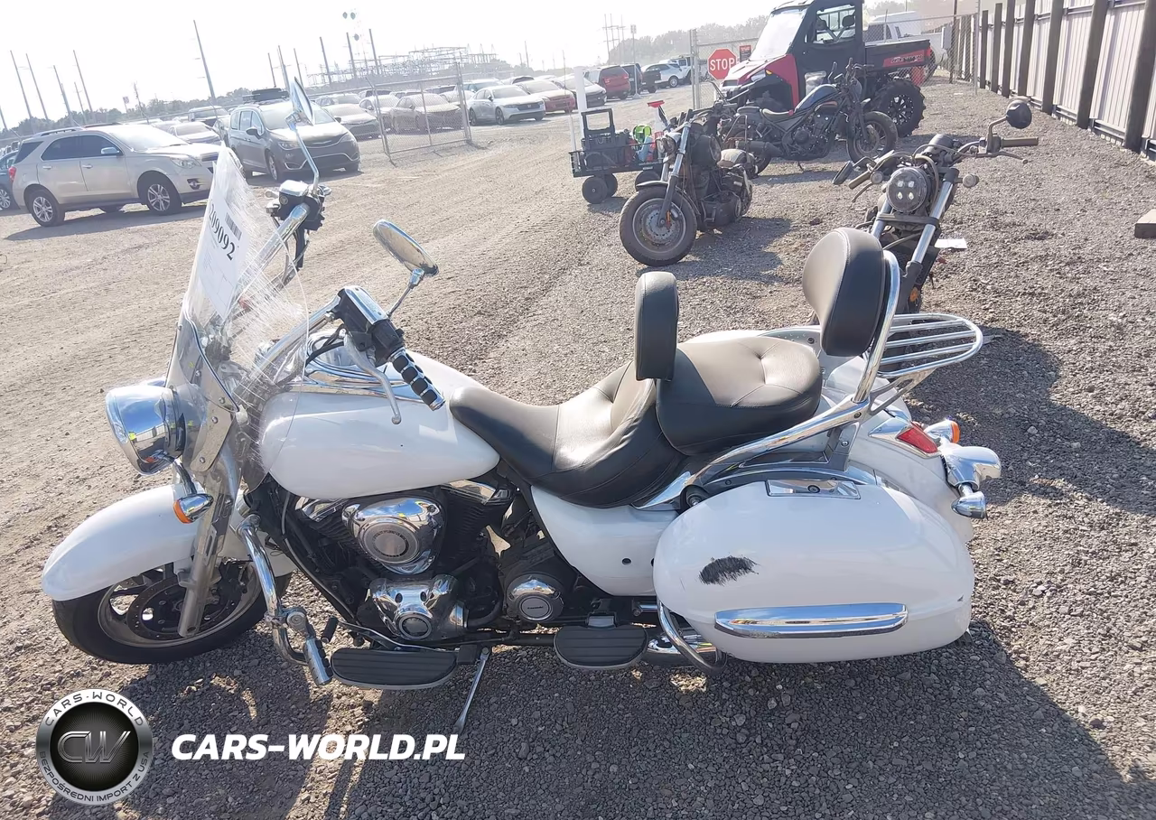 2011 Kawasaki Vn1700 C VIN:JKBVNRC19BA008472 - 13