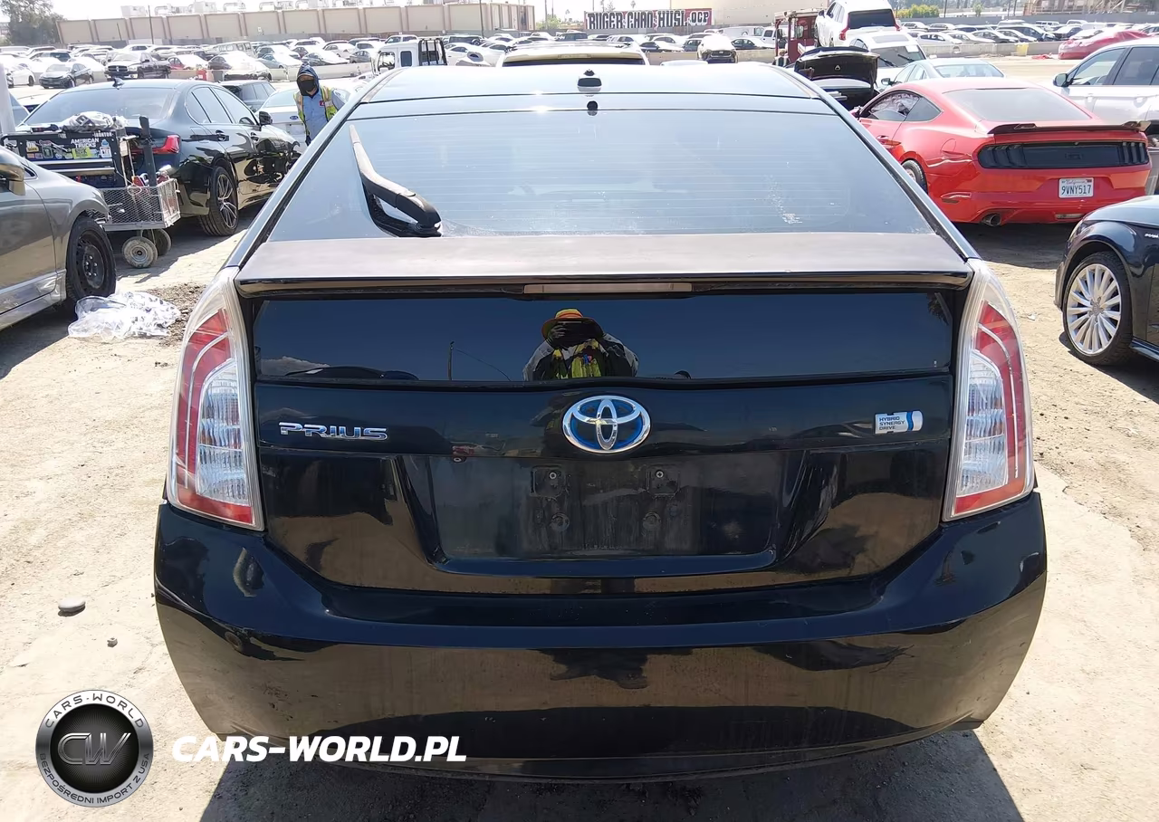 2012 Toyota Prius Four VIN:JTDKN3DU6C5456245 - 17