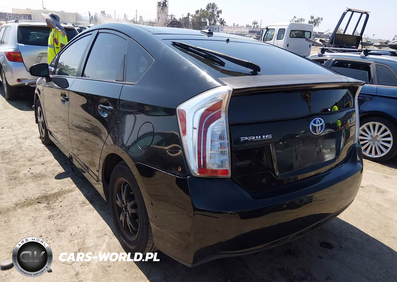 2012 Toyota Prius Four VIN:JTDKN3DU6C5456245 - 3