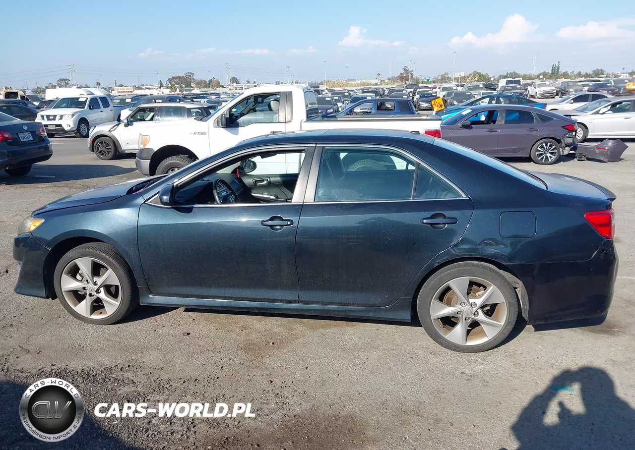 2013 Toyota Camry Se V6 VIN:4T1BK1FK6DU530727 - 14