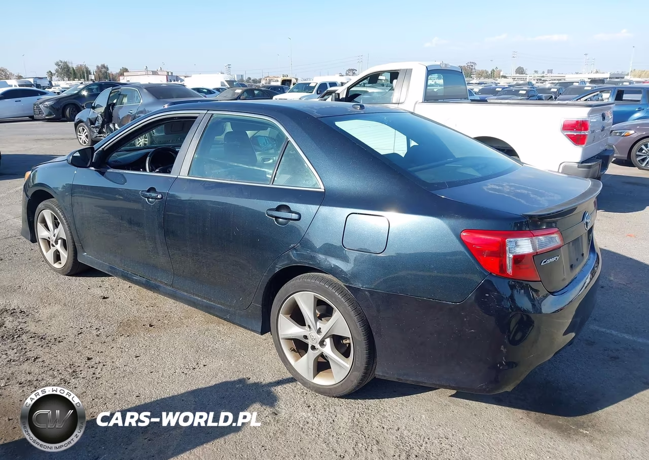 2013 Toyota Camry Se V6 VIN:4T1BK1FK6DU530727 - 3