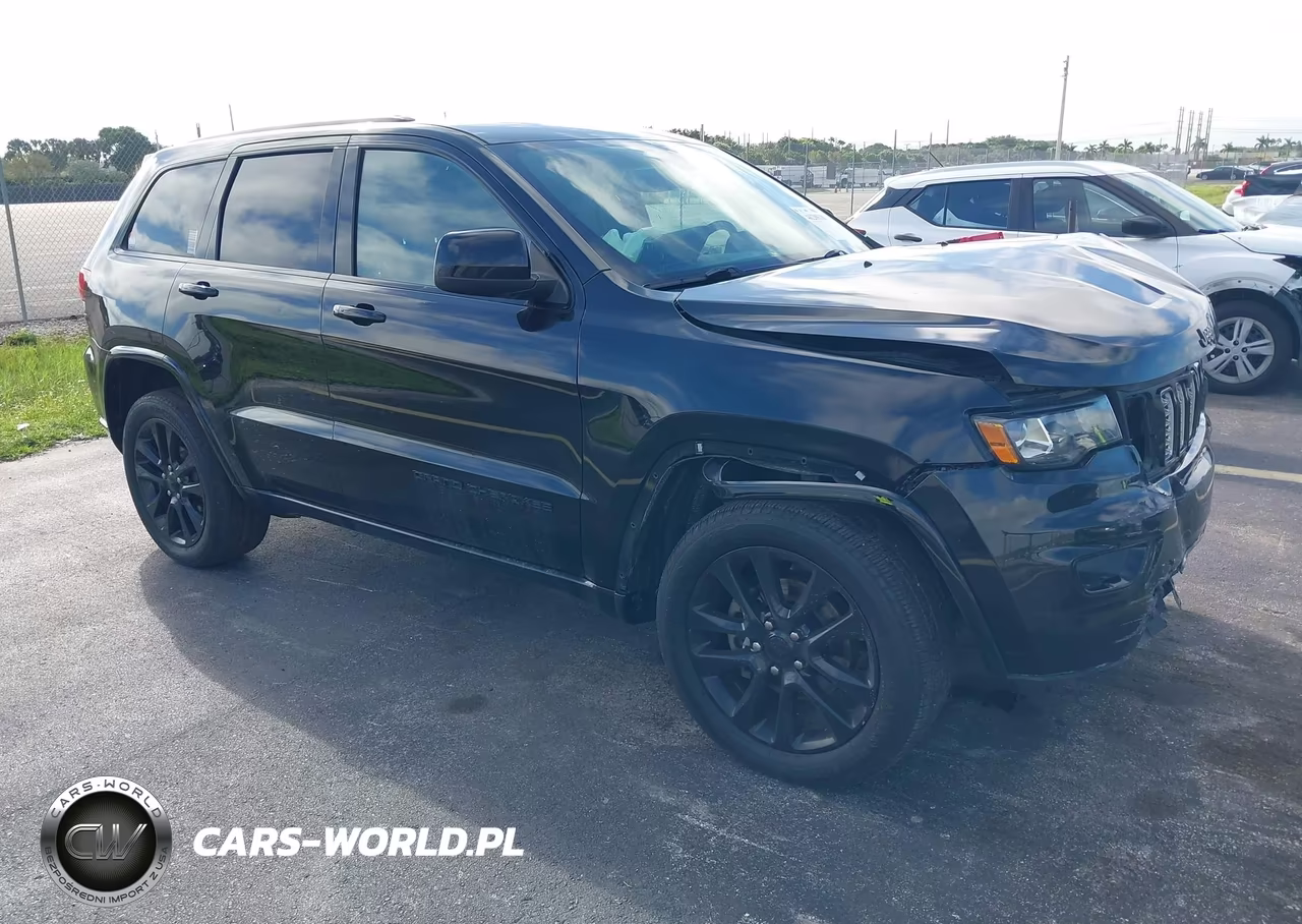 2017 Jeep Grand Cherokee Altitude 4X2