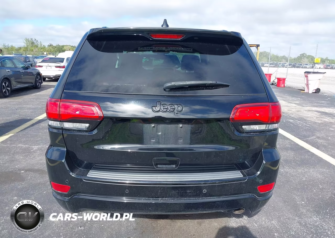 2017 Jeep Grand Cherokee Altitude 4X2 VIN:1C4RJEAG4HC953320 - 16