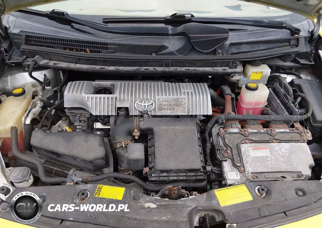 2012 Toyota Prius Three VIN:JTDKN3DUXC1553813 - 10