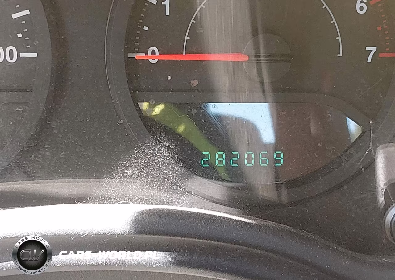 2009 Jeep Wrangler X VIN:1J4FA24199L749682 - 15