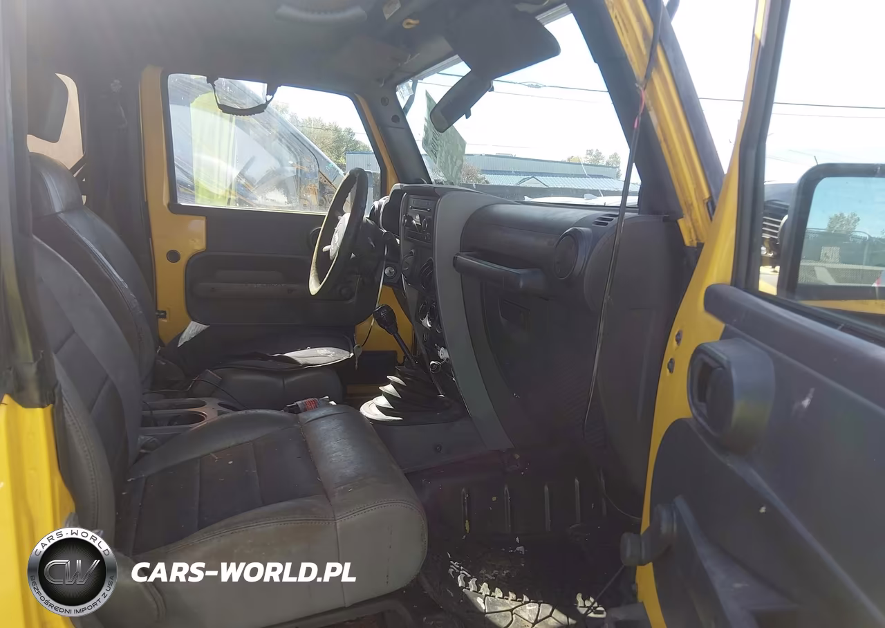 2009 Jeep Wrangler X VIN:1J4FA24199L749682 - 5