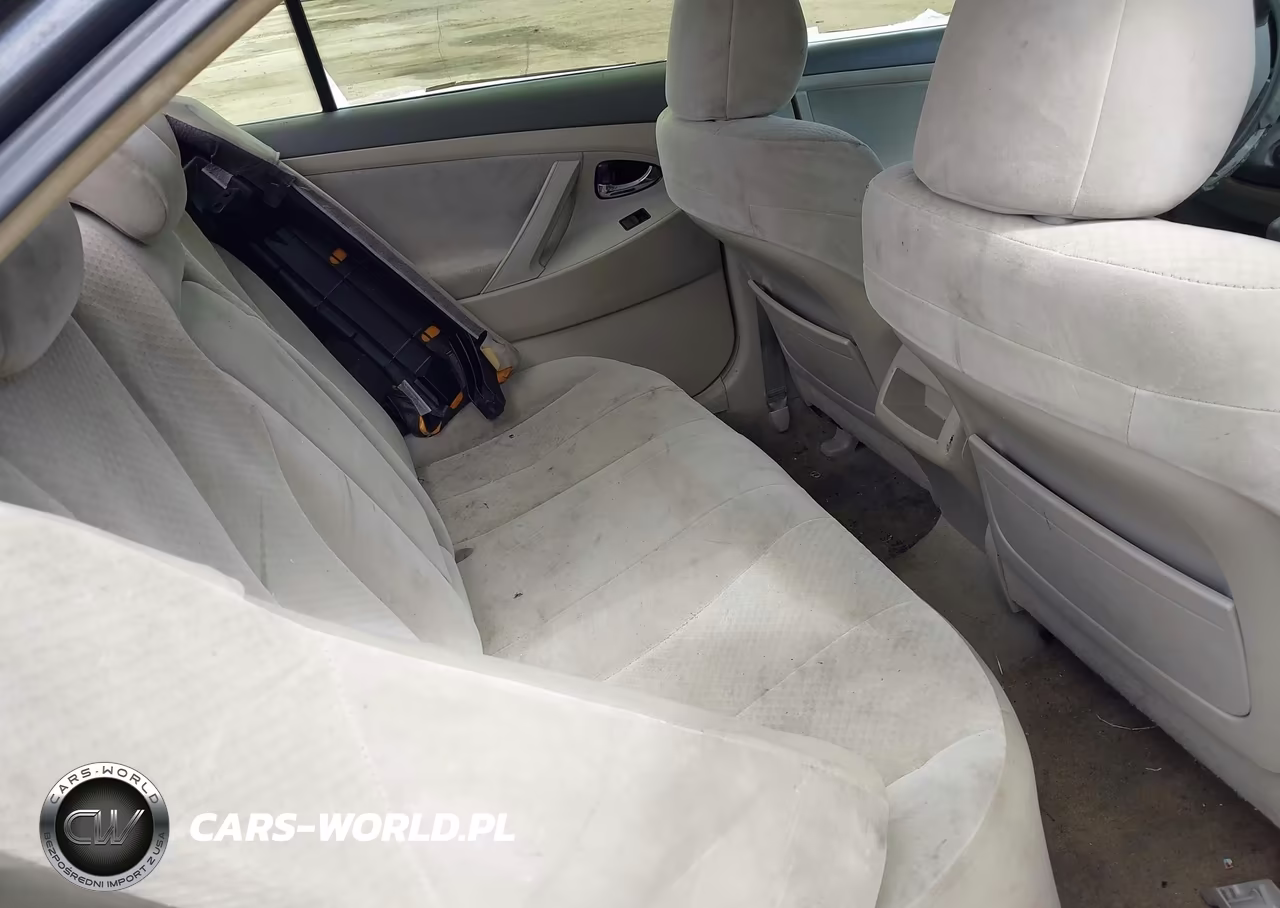 2009 Toyota Camry Le VIN:4T1BE46K49U826703 - 8