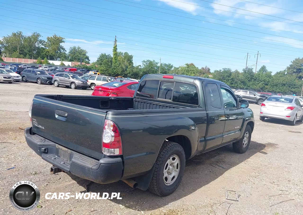 2010 Toyota Tacoma VIN:5TETX4CN8AZ730876 - 4