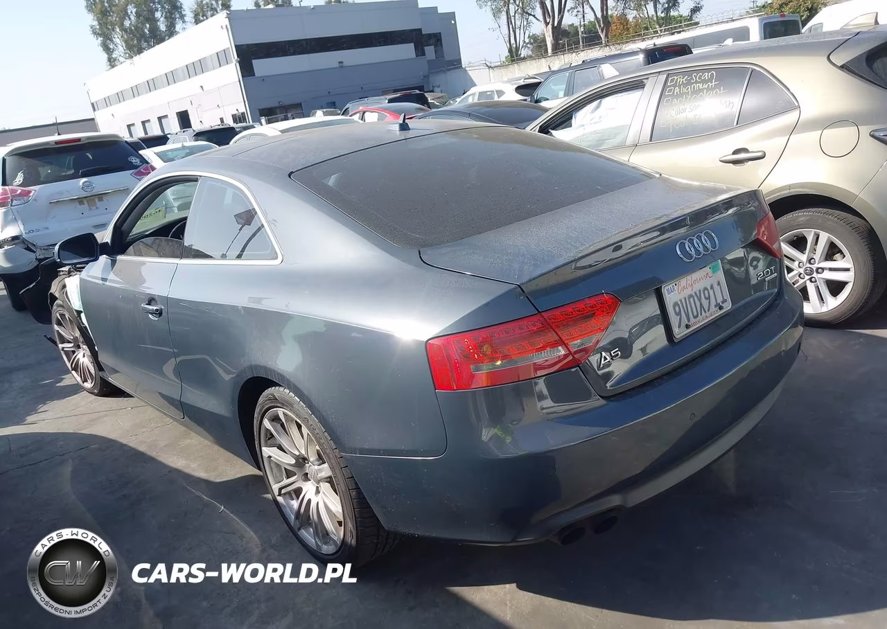 2011 Audi A5 2.0T Premium VIN:WAULFAFR6BA060575 - 3