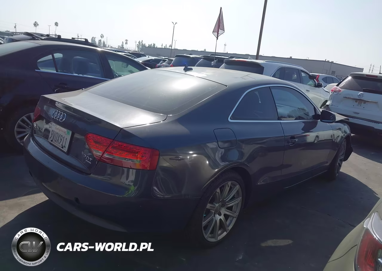 2011 Audi A5 2.0T Premium VIN:WAULFAFR6BA060575 - 4