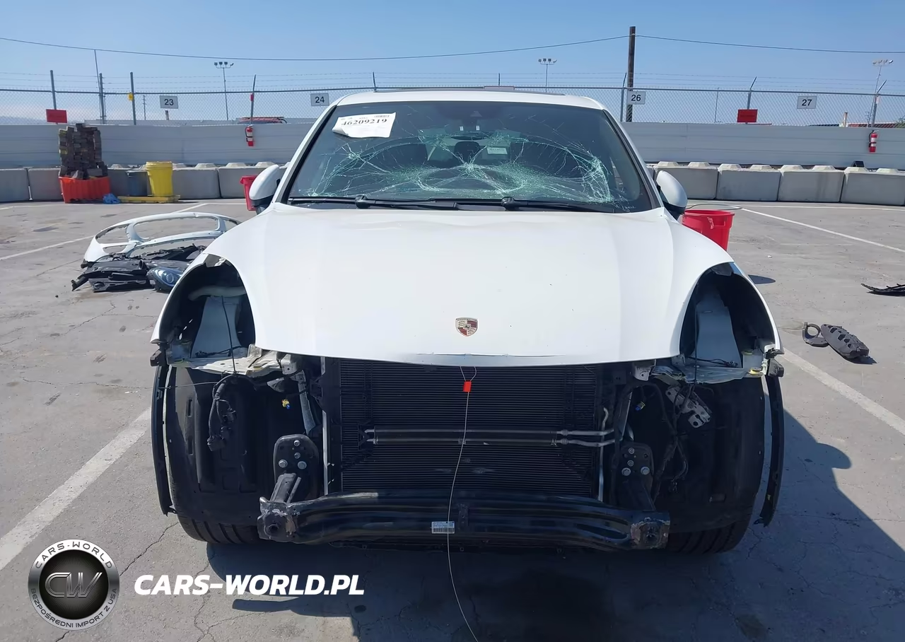 2016 Porsche Cayenne VIN:WP1AA2A28GKA12259 - 13
